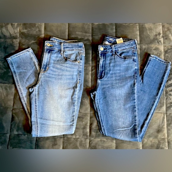 Old Navy High Rise Super Skinny Jeans - Picture 1 of 5